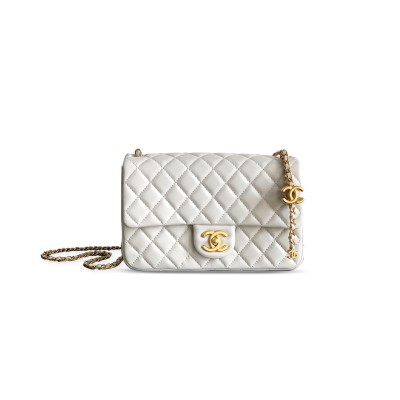 CHANEL LARGE FLAP BAG SHINY LANBSKIN 255318 (23.5*14.5*7cm)